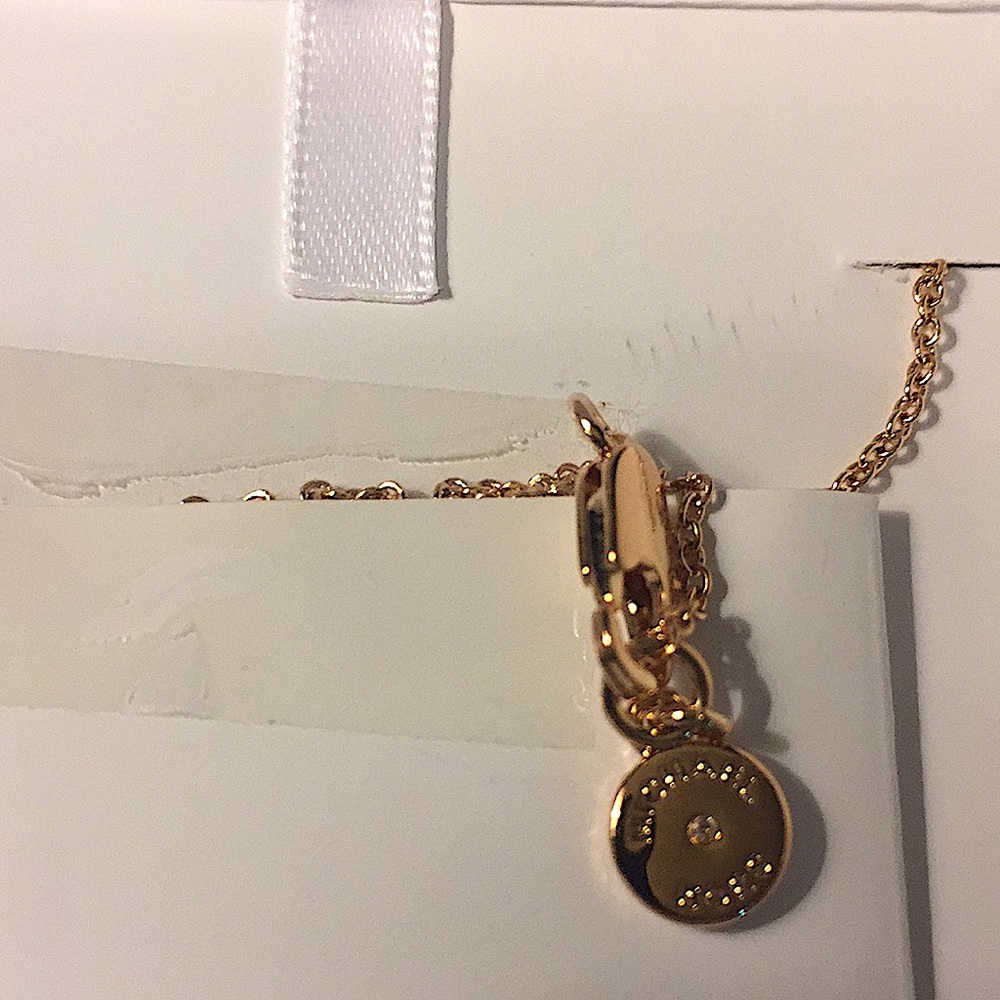 MICHAEL KORS - ROSE GOLD MK LOGO PENDANT NECKLACE - Picture 11 of 12